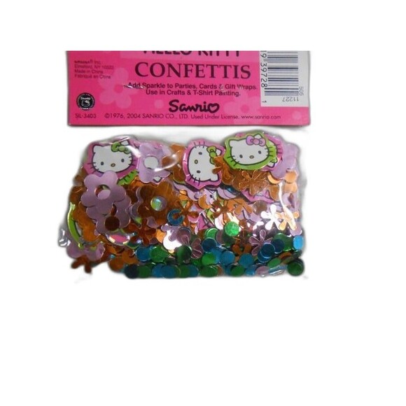 Hello Kitty Confetti Party - Picture 3 of 4